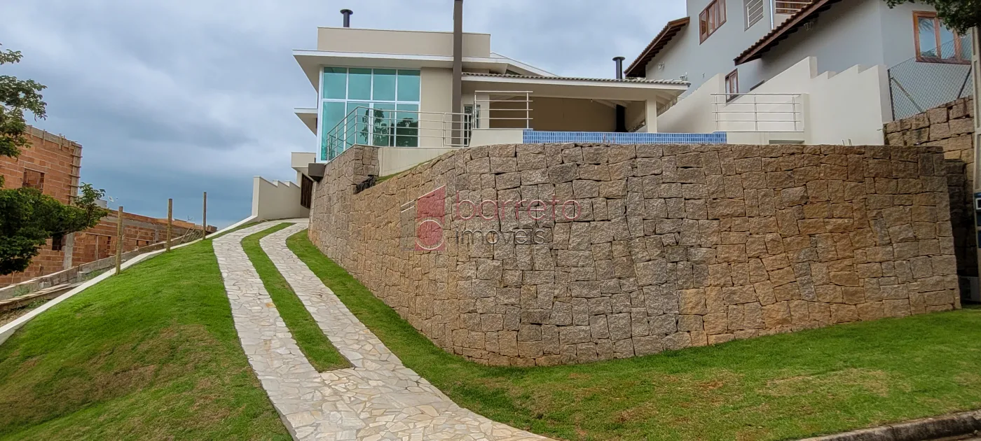 louveira-casa-condominio-parque-das-videira-23-04-2024_12-10-13-2