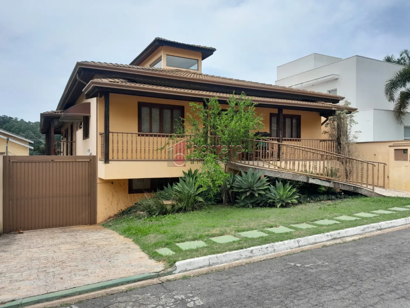 jundiai-casa-condominio-caxambu-12-02-2025_12-01-45-0