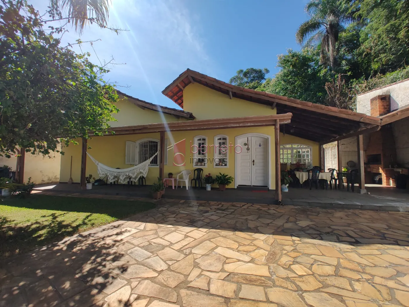 jundiai-casa-condominio-jardim-santa-teresa-20-05-2025_23-47-42-0