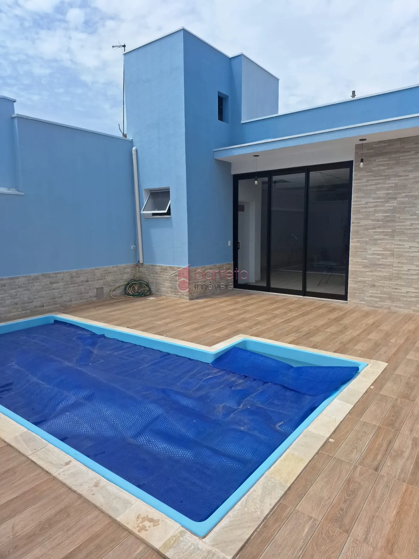 jundiai-casa-padrao-residencial-santa-giovana-01-05-2025_21-17-58-0