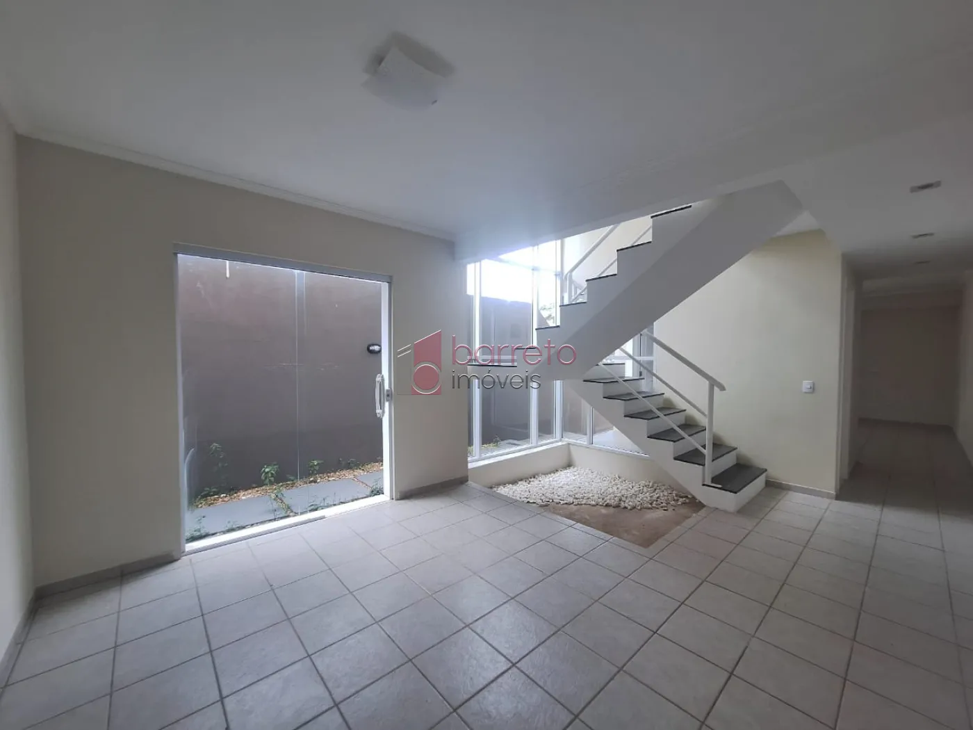 jundiai-casa-sobrado-horto-santo-antonio-01-03-2024_14-42-10-0