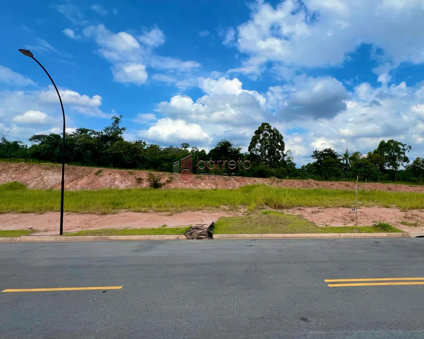 jundiai-terreno-condominio-corrupira-18-03-2025_11-55-28-0